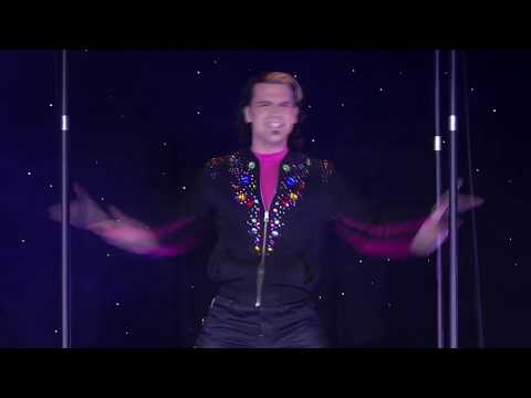 Fly-on show