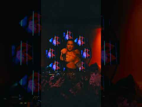 DJ