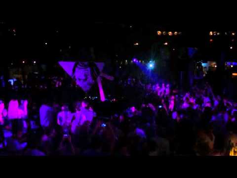 Mano Le Tough Playing " Kiasmos - Swept (Tale of Us Remix) Live @ Pacha, Ibiza