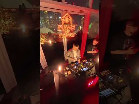 Latin Afro Vibe At Poli Dubai
