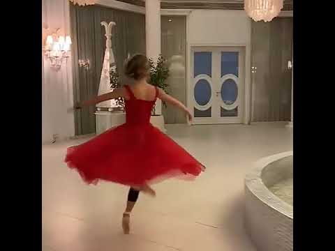 kate designer dancer