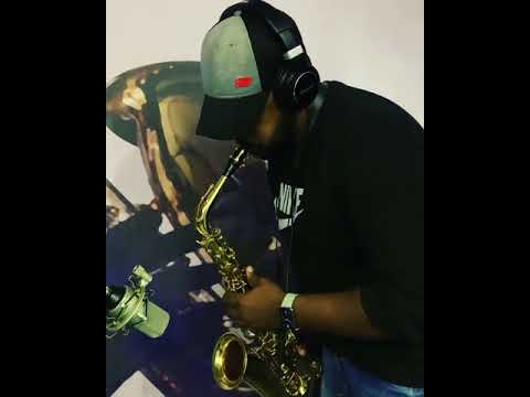 saxophone 502 2