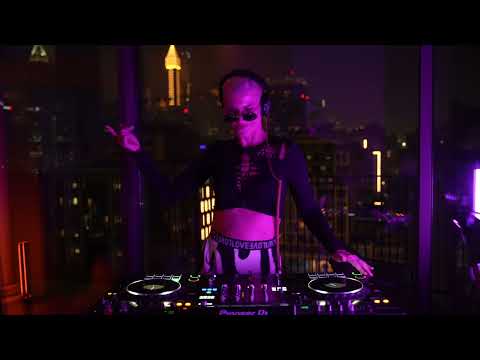 Tach house set