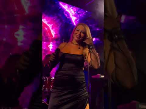 5-piece LIVE