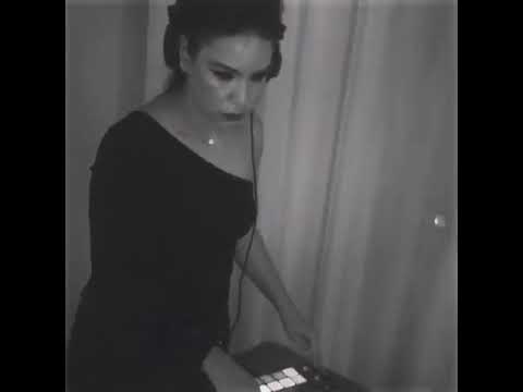 DJ QB 5