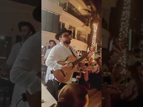 Que Sara (Italian) live
