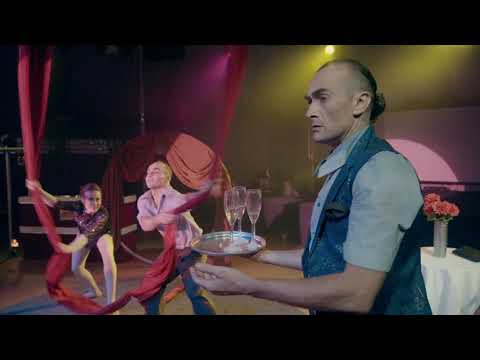 femme fatale circus show