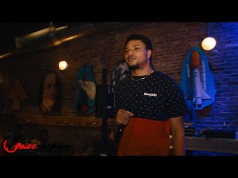 PERFORMANCE 4