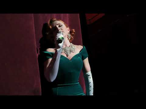 Crazy ( cover) burlesque show, Russia