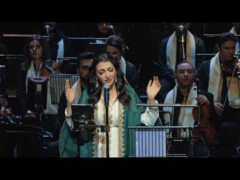 Orchestra singer