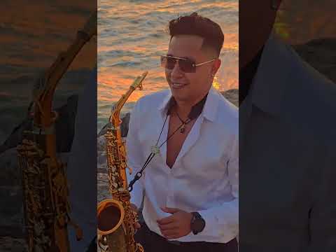 Afrio House and Sax