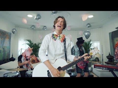Felix Weaver - Drops of Jupiter (Official Music Video)