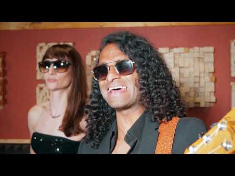 CHRIS CADILLAC - Strolling Band