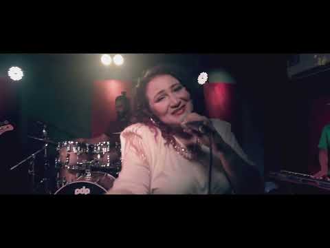 How will I know - Whitney Houston Covered by Talina & Jive Wages Band.