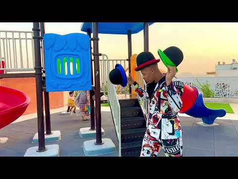 hat juggling