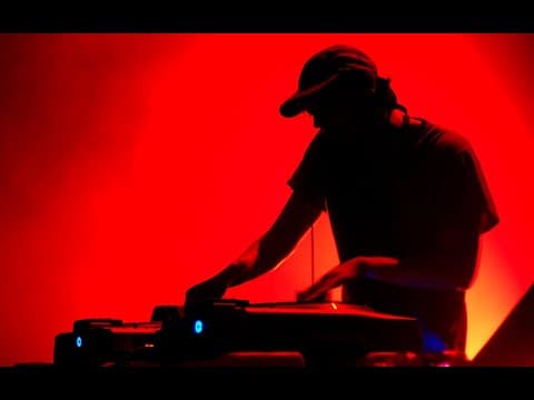 DJ 4A - live Performance