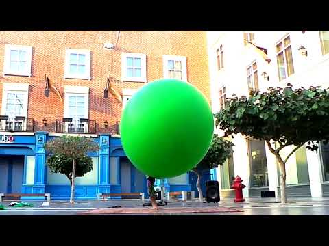 Giant Balloon