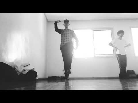 Popping dance