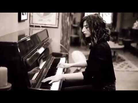 tasnimplaysthepiano 9