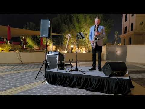 SAXOPHONE LOUNGE