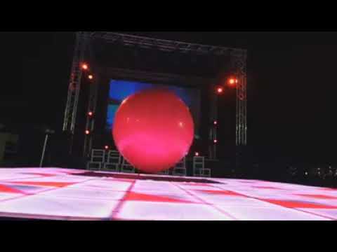 Giant Balloon