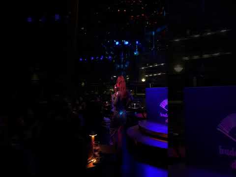 Live - Dubai