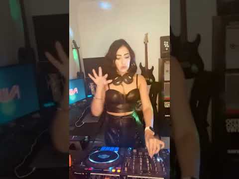 DJ Viva 4