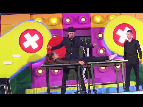 Big illusionist show Hamza arts