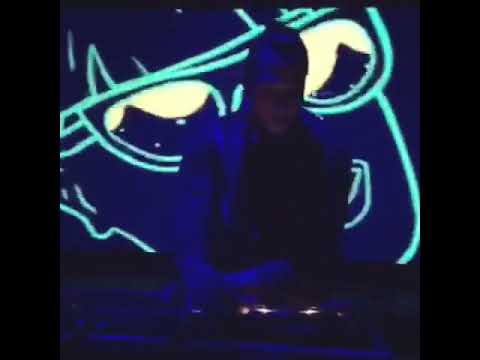 dozee dj
