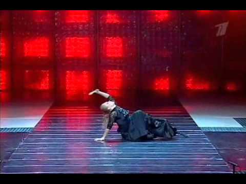 LIUMANOV SHOW - LIBERTANGO (Dance on stilts)
