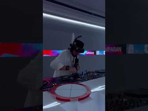 WOLO live radioshow in DUBAI