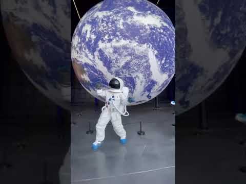 Astronaut 3