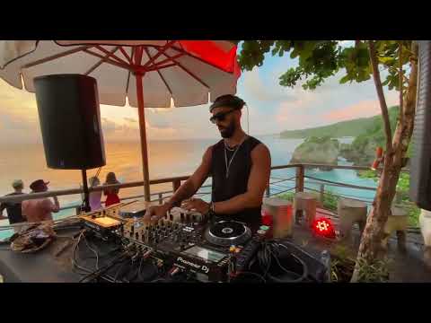 ULUCLIFF HOUSE-BALI