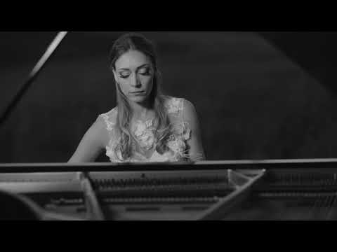 Tamara Sirius playing River flows in You