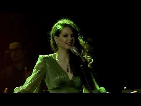 Anna - Norma in crossover/Barcelona/Nature boy