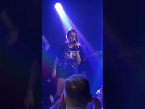 Uptown Funk - Cover by This is Magic. Live Show in London Pub
