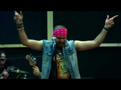 Fixer Band Promo DXB