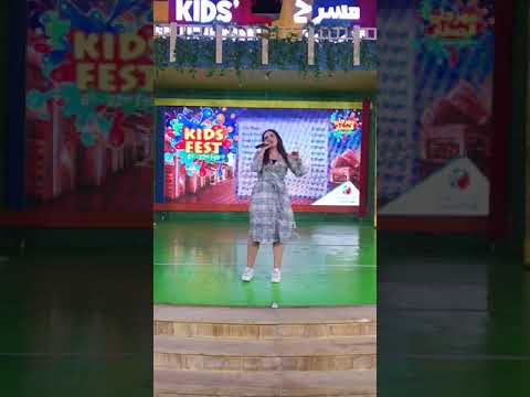 Amina Mansour Hosting -3