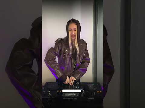 Guess trick by the intro