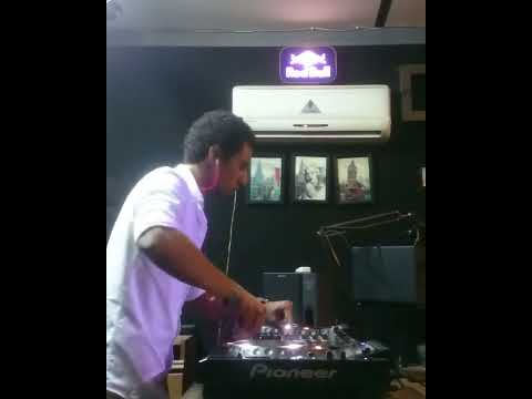 djj zee