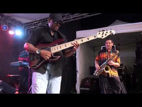 E Pruitt - live bass solo of "Play That Funky Music" (w/ outtakes/cam mic/flat) @Aquafest 2014