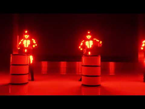 Barrel Drum Show