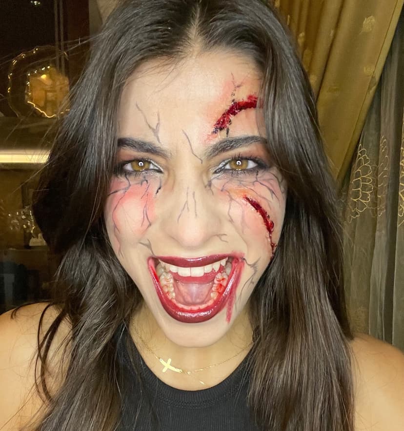 SFX makeup artist