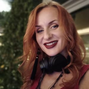 DJ Anna Ginger