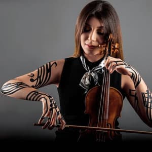 Violinist Nancy