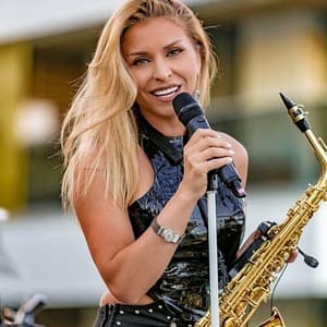 Donia Sax