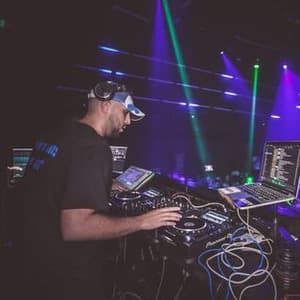 DJ Kayy
